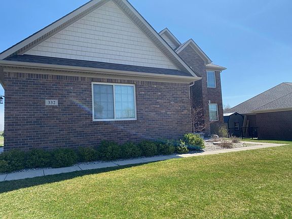 5th image of 332 Red Cedar Dr