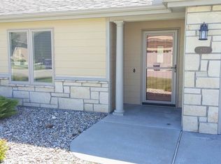 833 Newfoundland Dr, Manhattan, KS 66503