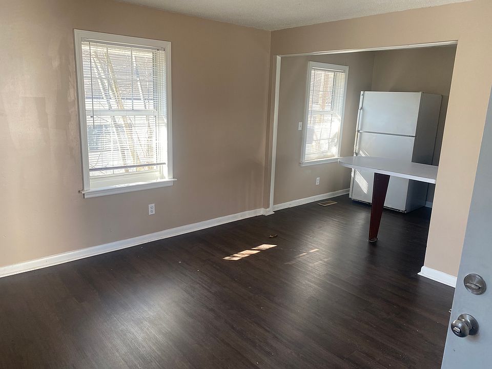 2nd image of 41 Windish Cir