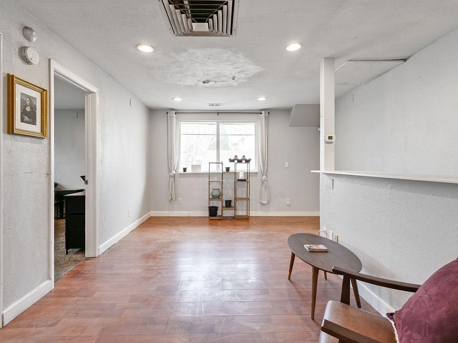 4 bed, 2.5 bath, 120 sqft, $815 — Photo 4