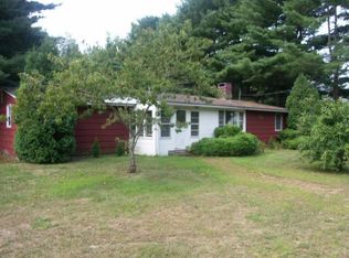 7 Cogger St, Hampton, NH 03842