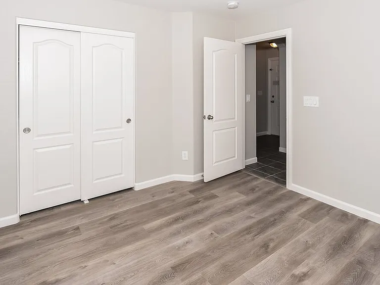 5232 Painted Pebble St — Photo 13