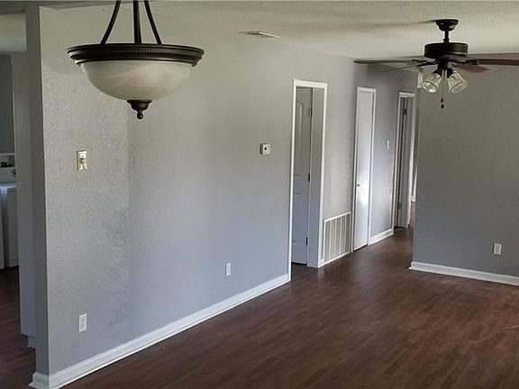 2nd image of 5749 Shipp Dr