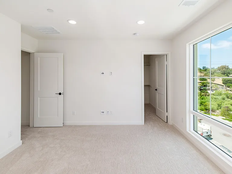 4618 Catmint Ln — Photo 13