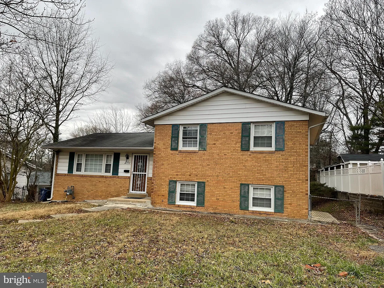 7702 Edmonston Rd photo 1