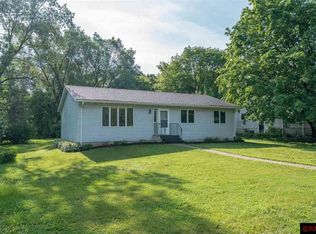 320 Rice St N, Kasota, MN 56050