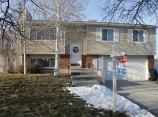 5014 W Parr Dr, West Jordan, UT 84081