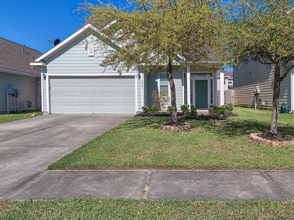 1st image of 3421 Silvercrest Dr