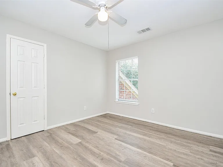 5523 Poundstone Ct — Photo 28