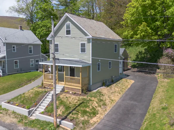 25 Millard Ave, Clarksburg, MA 01247