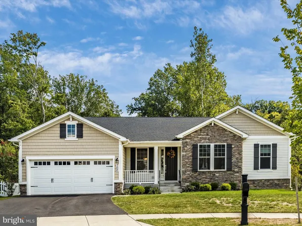 700 Kaplon Ct, Brunswick, MD 21716