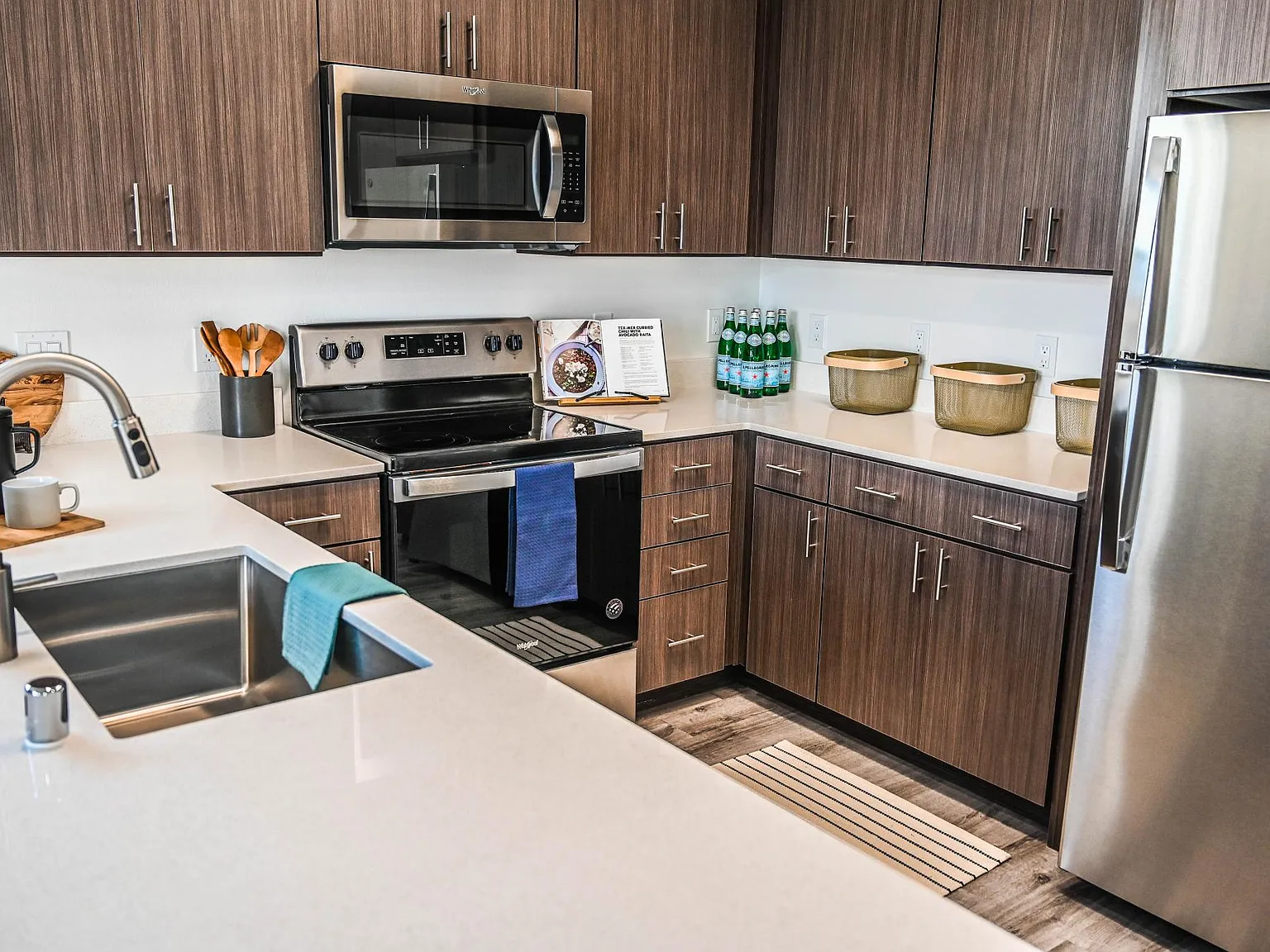 Camino Real Apartments — Photo 3