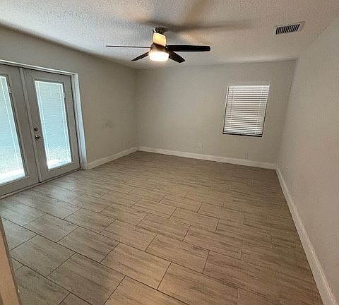 5th image of 10473 Buck Rd