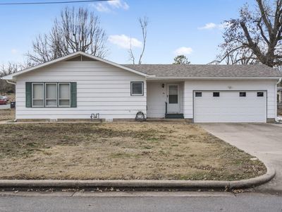 101 N Spring Street, Cassville, MO, 65625