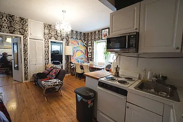 Rented by Best Apartments North Inc