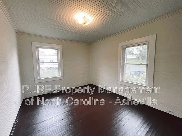97 Matilda Ave — Photo 7