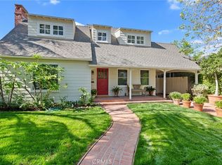 12139 Hollyglen Pl, Studio City, CA 91604