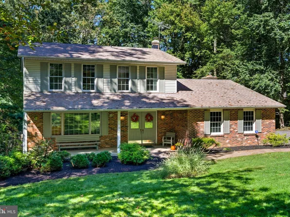 5694 French Ave, Eldersburg, MD 21784