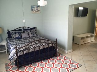 540 W 41st St, Miami Beach, FL 33140