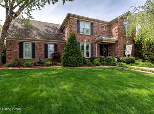 8522 Autumn Ridge Ct, Lyndon, KY 40242