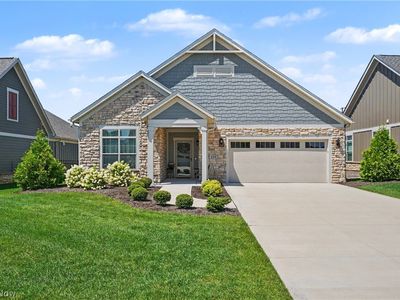 254 Elm Ln, Akron, OH, 44333