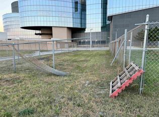 243 S Metropolitan Ave, Atlantic City, NJ 08401