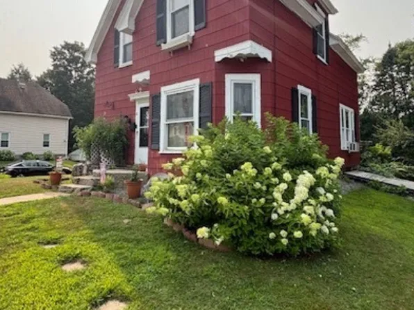 13 Fairview Avenue, Derry, NH 03038