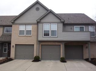 9953 Edgewood Ln, Cincinnati, OH