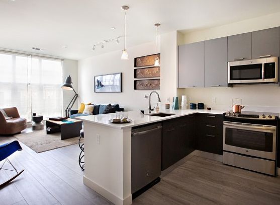 1st image of 18 Cottage Ave