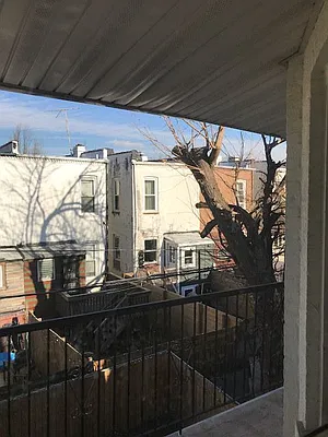 Rented by Mark T. Mallek, LREB | media 3