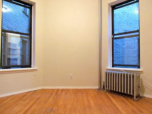 Rented by Landmark Real Estate | media 41