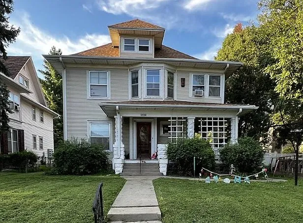 2 bed, 1100 sqft, $1,000 — Photo 1