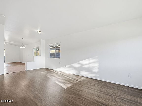 5th image of 6563 E Ladonna Ln