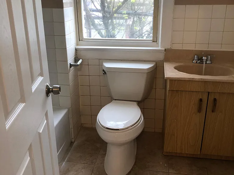 200 Hall Ave — Photo 13