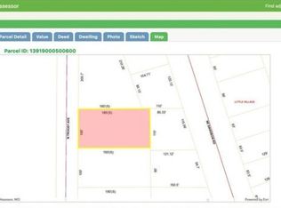 4911 N Troost Ave, Kansas City, MO 64118