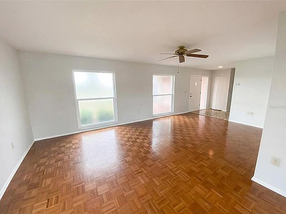 4th image of 4480 Lake Blvd