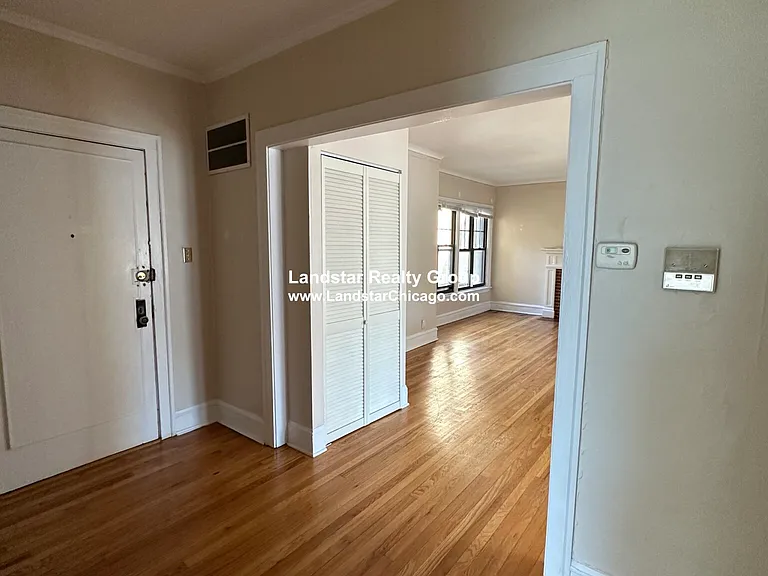 927 Forest Ave #2E — Photo 15