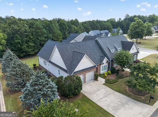 402 Leamington Ln, Macon, GA 31220
