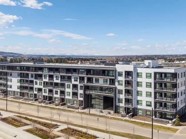 4160 Norford Ave NW #310, Calgary, AB T3B 6H3