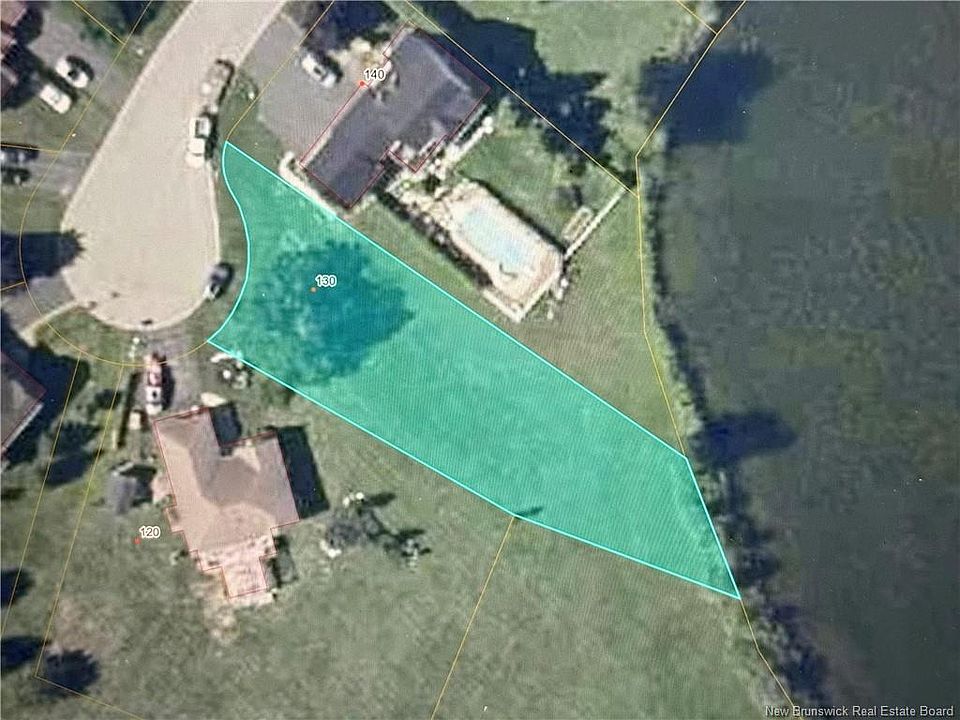 2nd image of 130 Fairview Ct