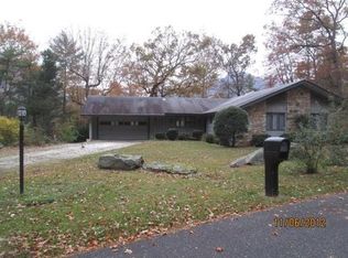 331 Asa Gray Dr, Lake Lure, NC 28746
