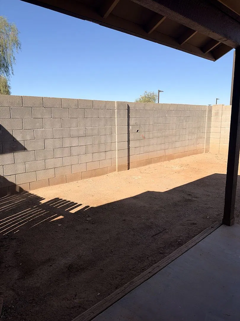 3 bed in Phx 91st/Indian School — Photo 3