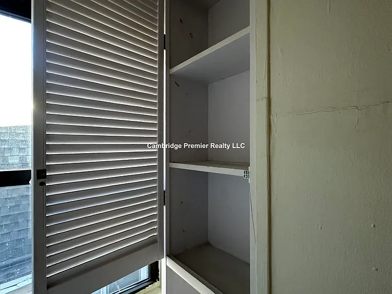 183 Harvard St #1 — Photo 16