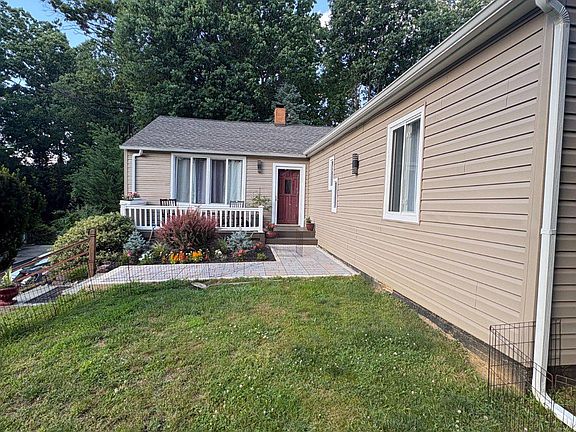 2nd image of 3113 Green Valley Rd