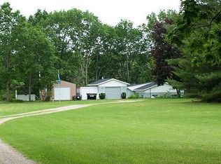 20201 23 Mile Rd, Paris, MI 49338