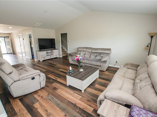 1546 Pointe South Cir, Bethlehem, GA 30620