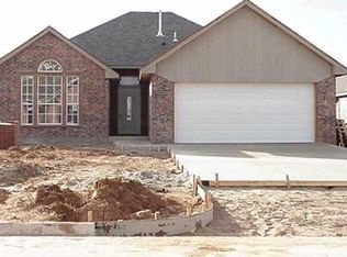 544 Katelyn, Mustang, OK 73064