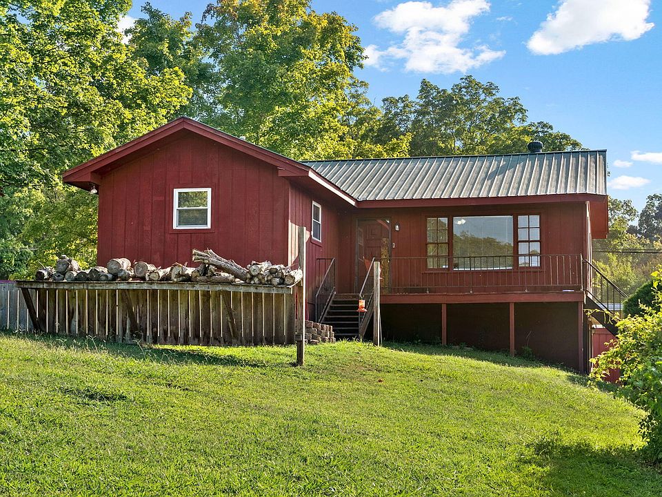 1st image of 406 Gary Hills Dr