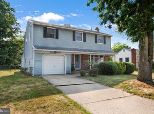 1119 N Maple Ave, Maple Shade, NJ 08052