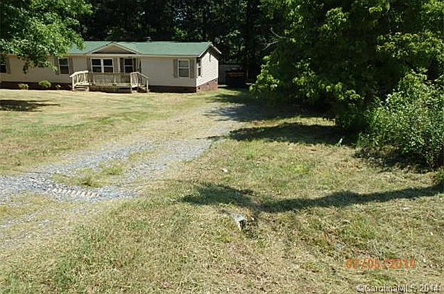 1st image of 421 New Haven Dr